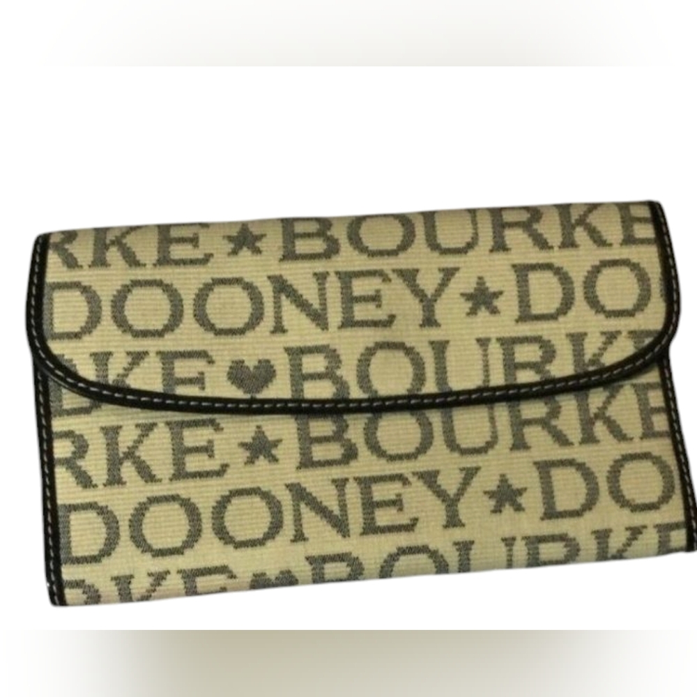 Dooney & Bourke Wallet Trifold Wallet Women's Wallet Vintage Cream & Black NEW!